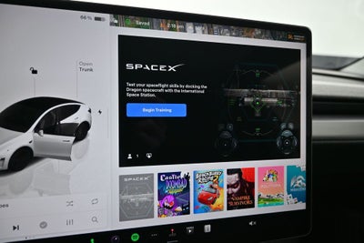 2026 Tesla Model Y Base