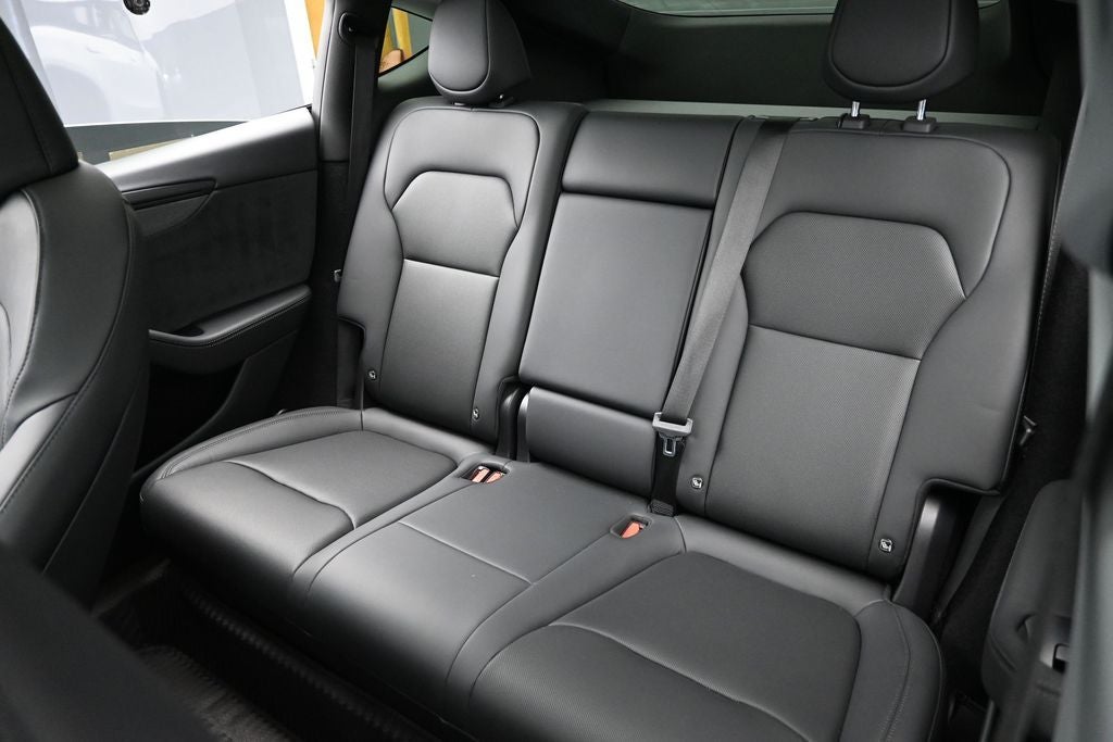 2026 Tesla Model Y Base