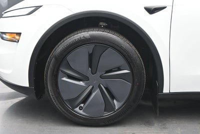 2026 Tesla Model Y Base