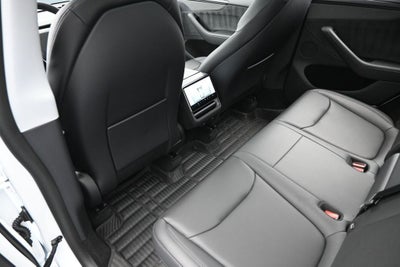 2026 Tesla Model Y Base
