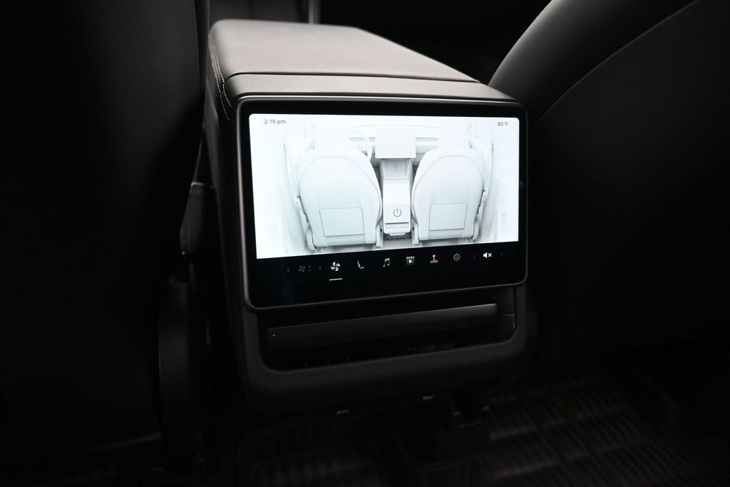2026 Tesla Model Y Base