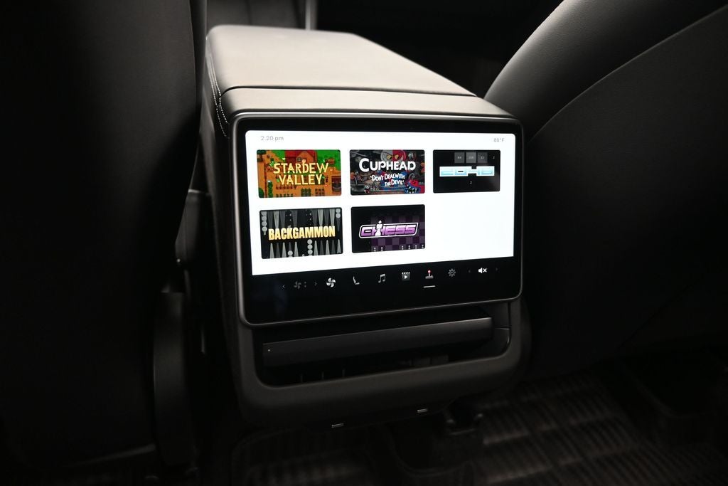2026 Tesla Model Y Base