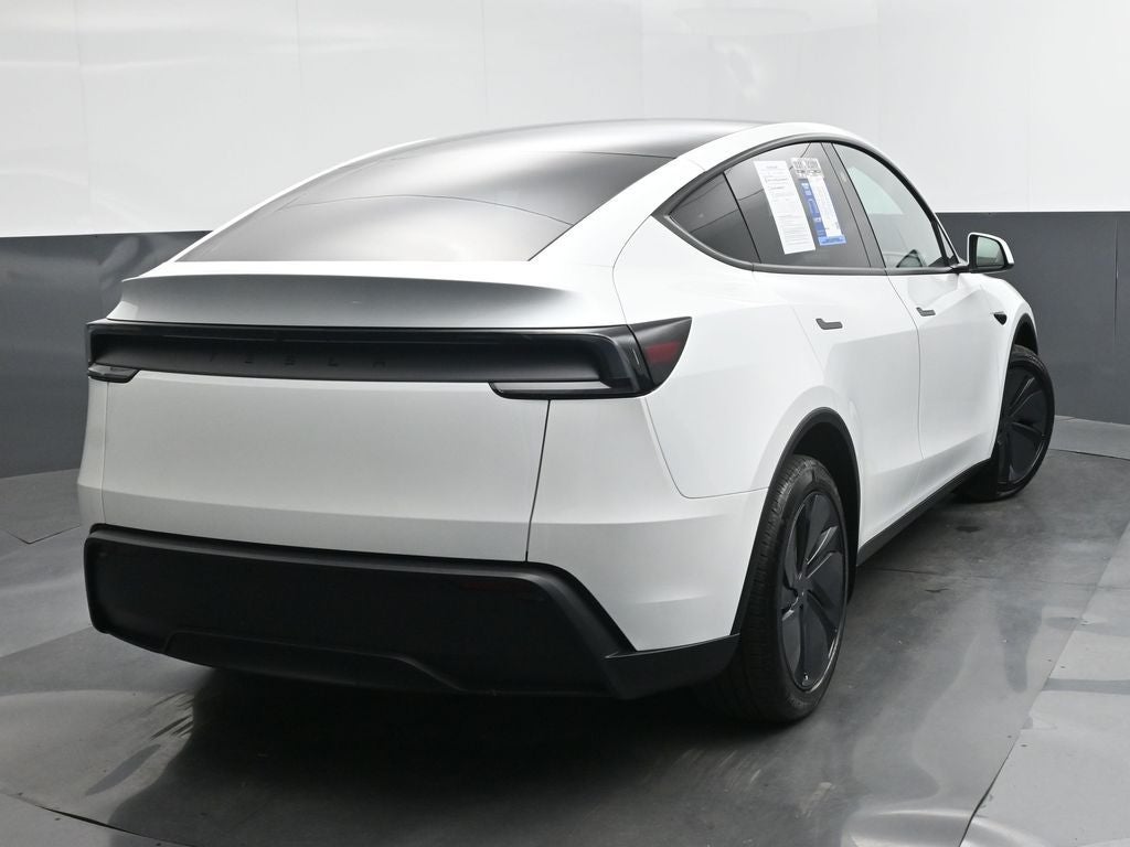 2026 Tesla Model Y Base