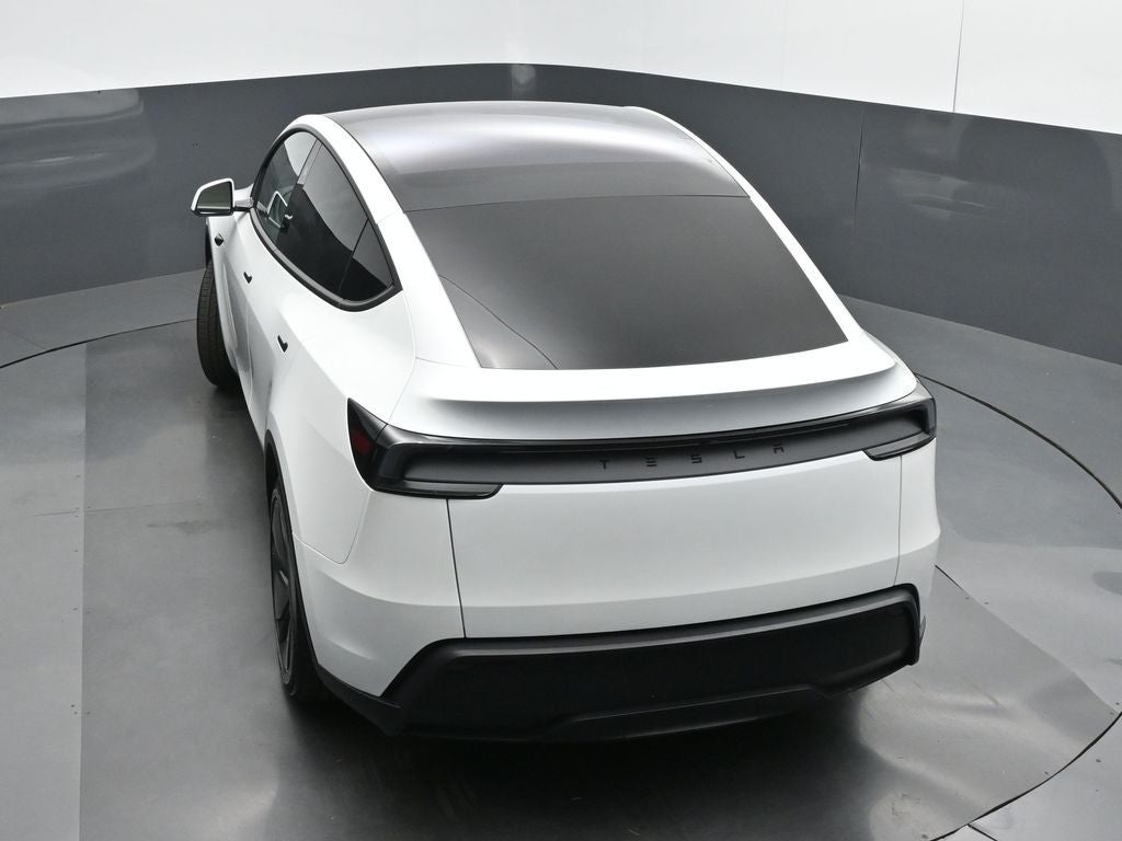 2026 Tesla Model Y Base
