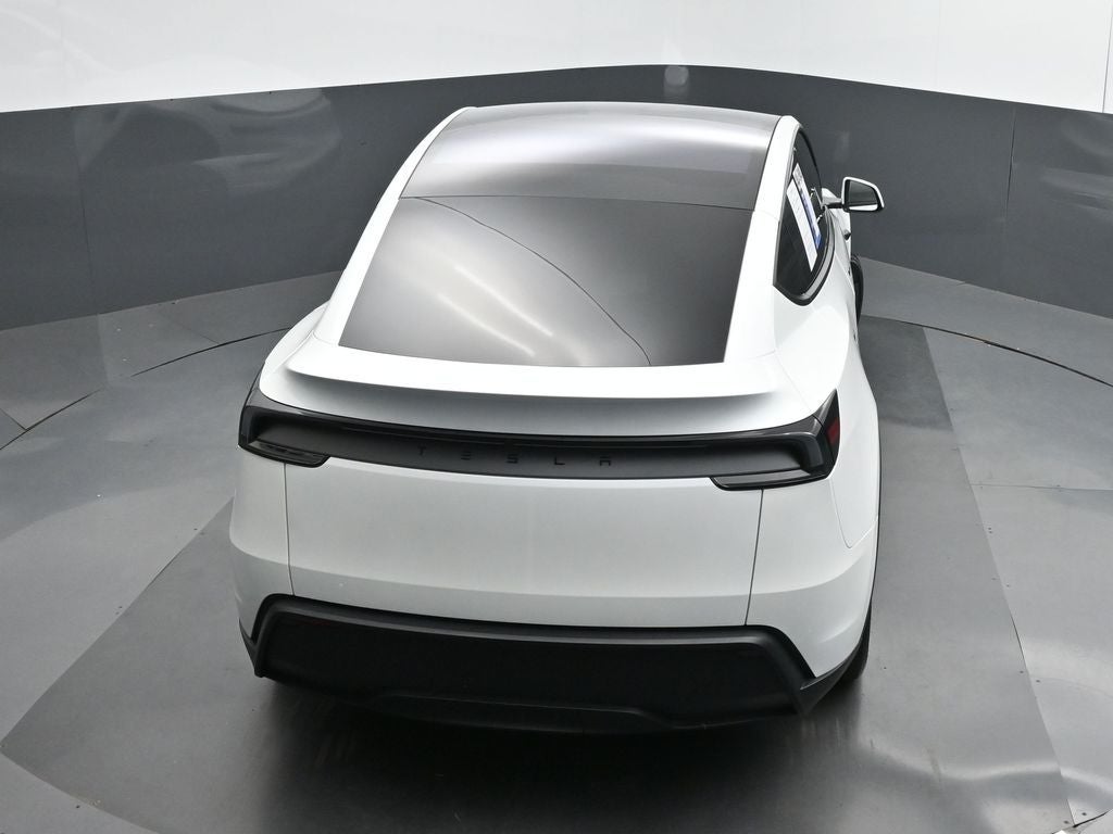 2026 Tesla Model Y Base