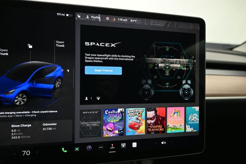 2023 Tesla Model Y Standard AWD