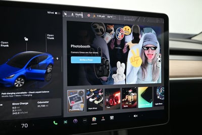 2023 Tesla Model Y Standard AWD