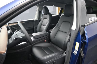 2023 Tesla Model Y Standard AWD