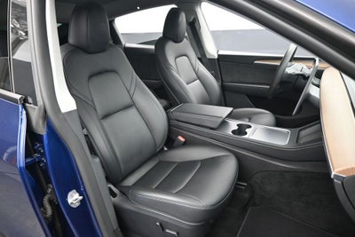 2023 Tesla Model Y Standard AWD