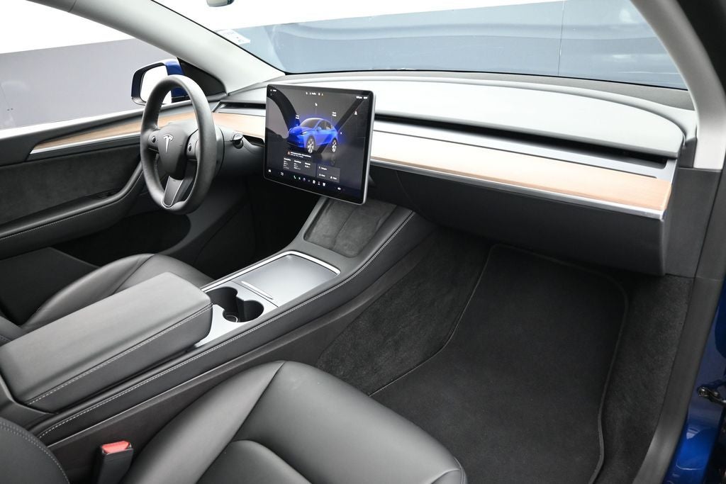 2023 Tesla Model Y Standard AWD