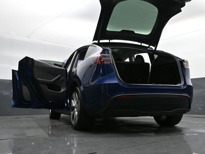 2023 Tesla Model Y Standard AWD