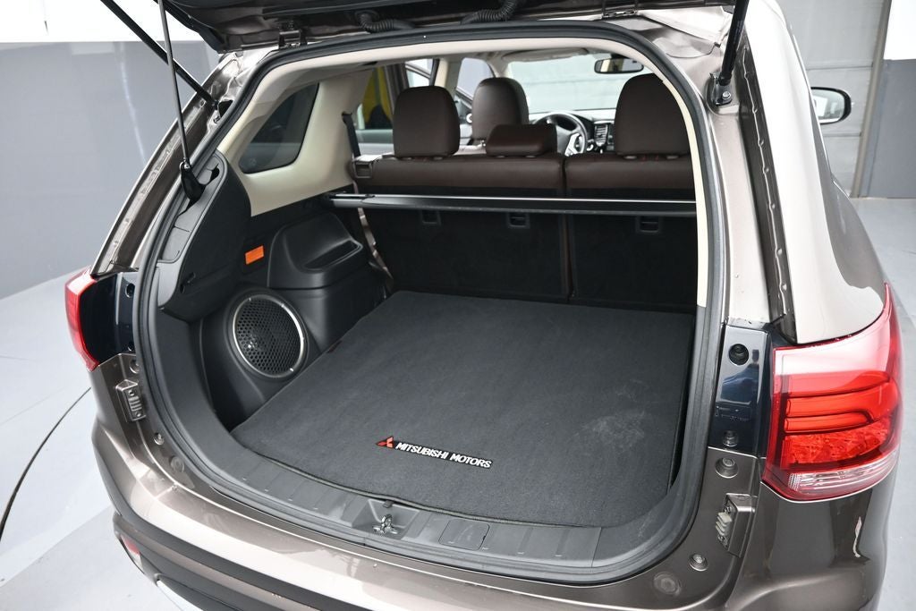 2018 Mitsubishi Outlander PHEV GT