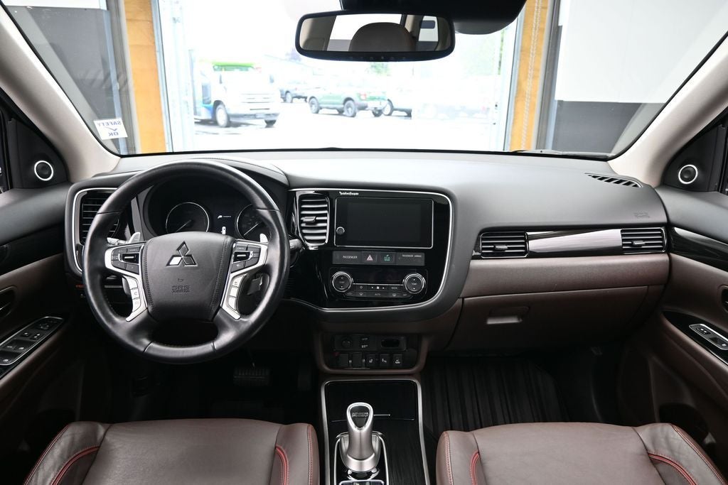 2018 Mitsubishi Outlander PHEV GT