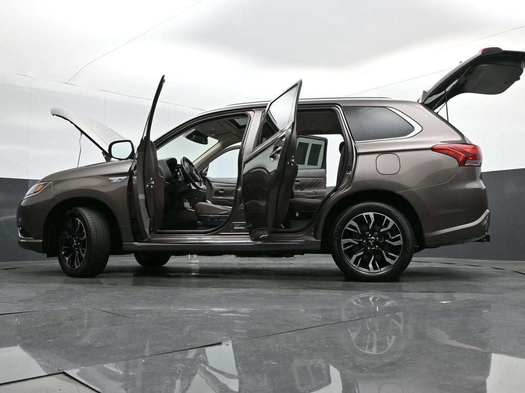 2018 Mitsubishi Outlander PHEV GT