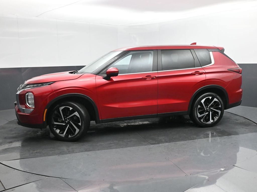 2022 Mitsubishi Outlander ES