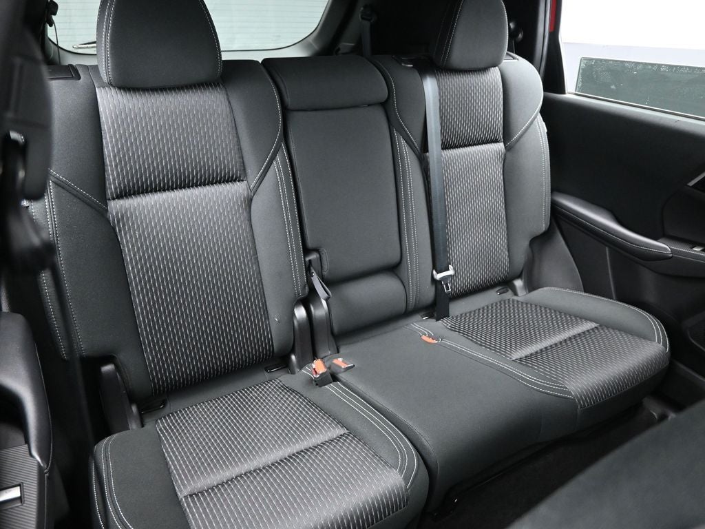 2022 Mitsubishi Outlander ES