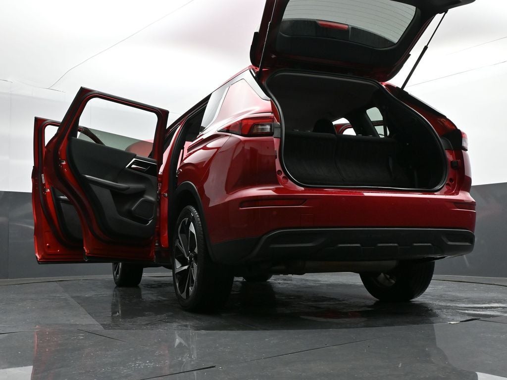 2022 Mitsubishi Outlander ES