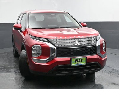 2022 Mitsubishi Outlander ES