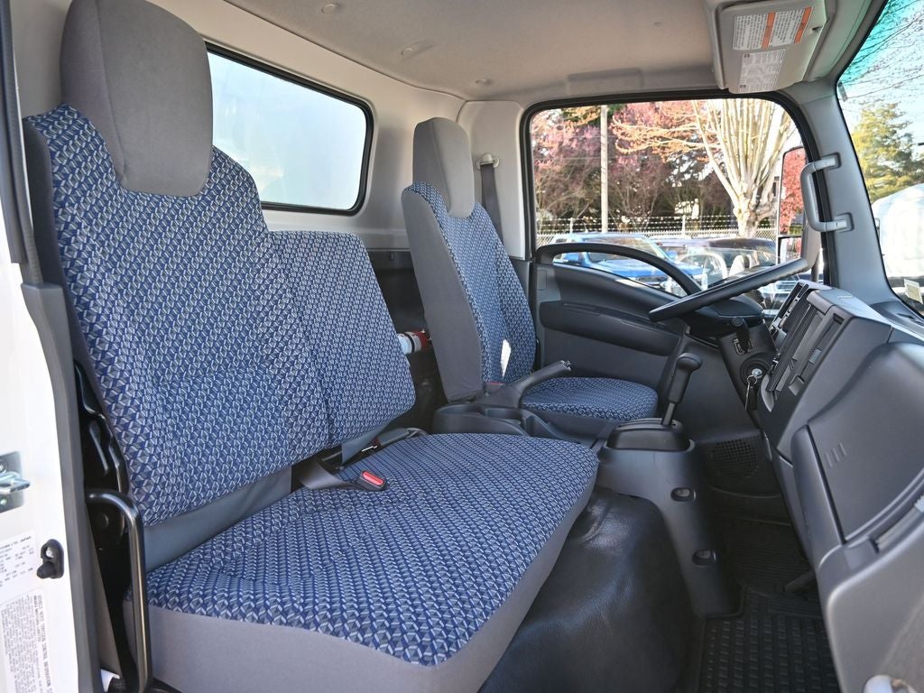 2024 Isuzu NPR Base
