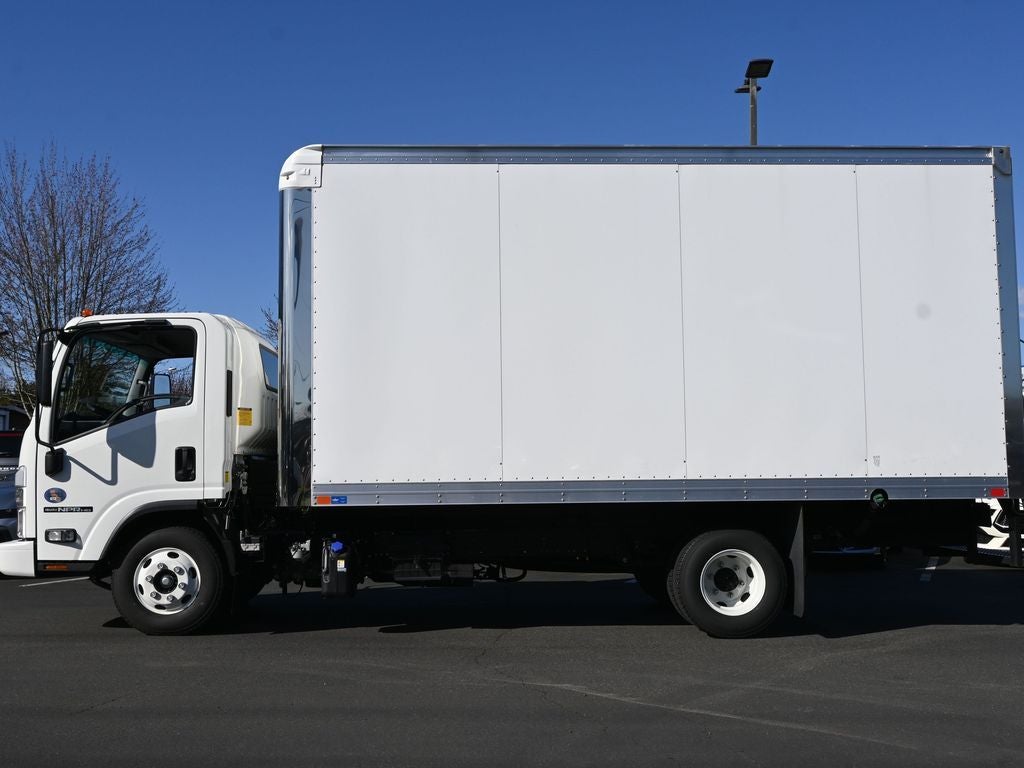 2024 Isuzu NPR Base
