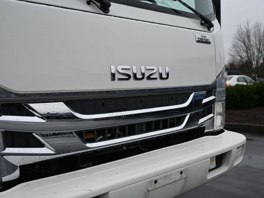 2016 Isuzu 14' reefer box with standby 14' reefer with standby 14' reefer Box with Thermoking and standby