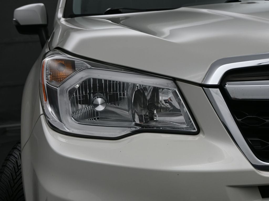 2016 Subaru Forester 2.5i Touring