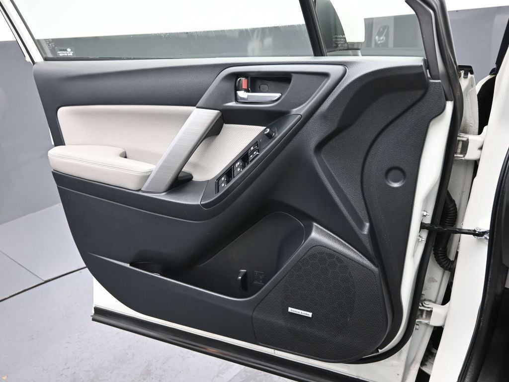 2016 Subaru Forester 2.5i Touring