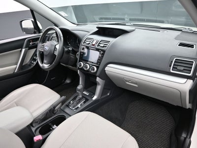 2016 Subaru Forester 2.5i Touring