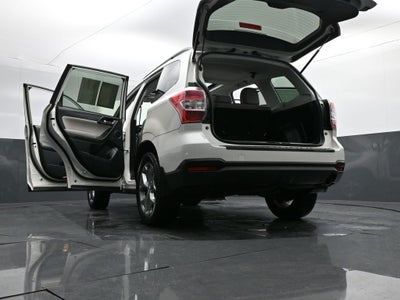 2016 Subaru Forester 2.5i Touring