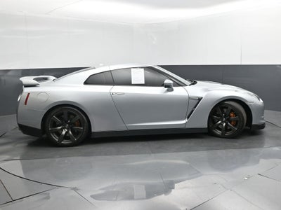2011 Nissan GT-R Premium