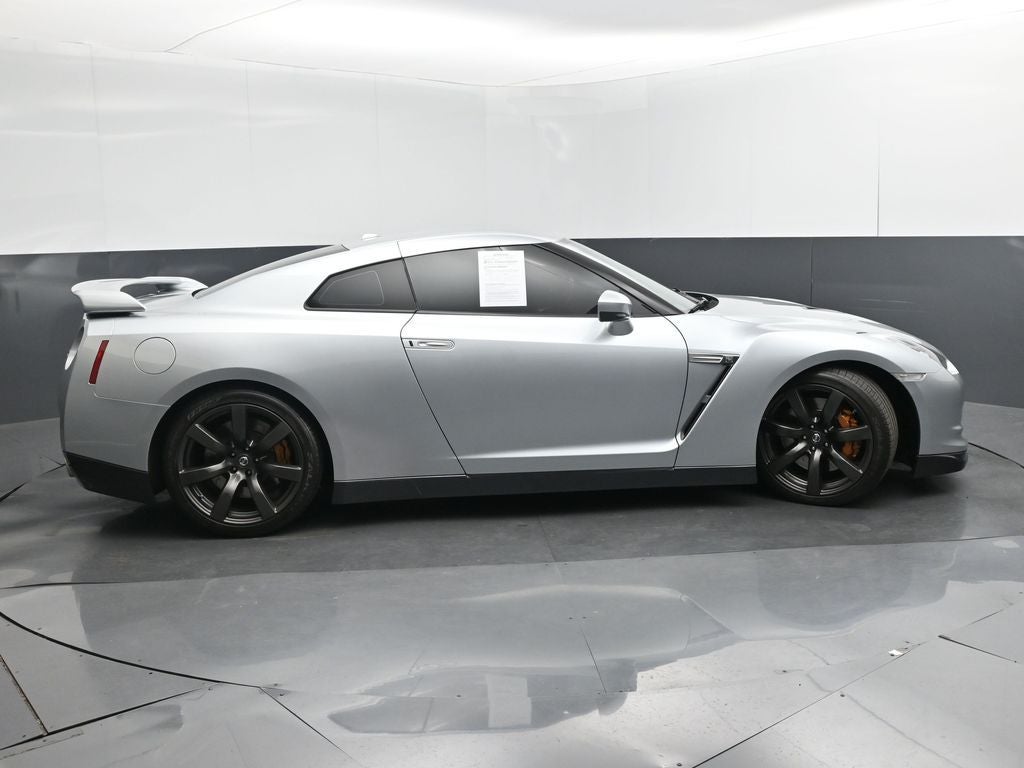 2011 Nissan GT-R Premium