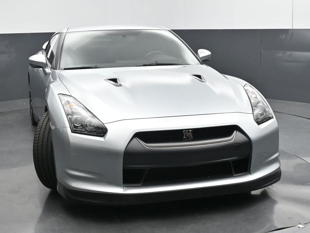 2011 Nissan GT-R Premium