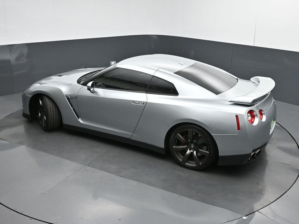 2011 Nissan GT-R Premium