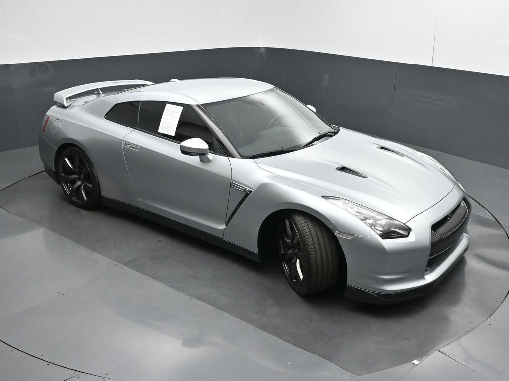 2011 Nissan GT-R Premium