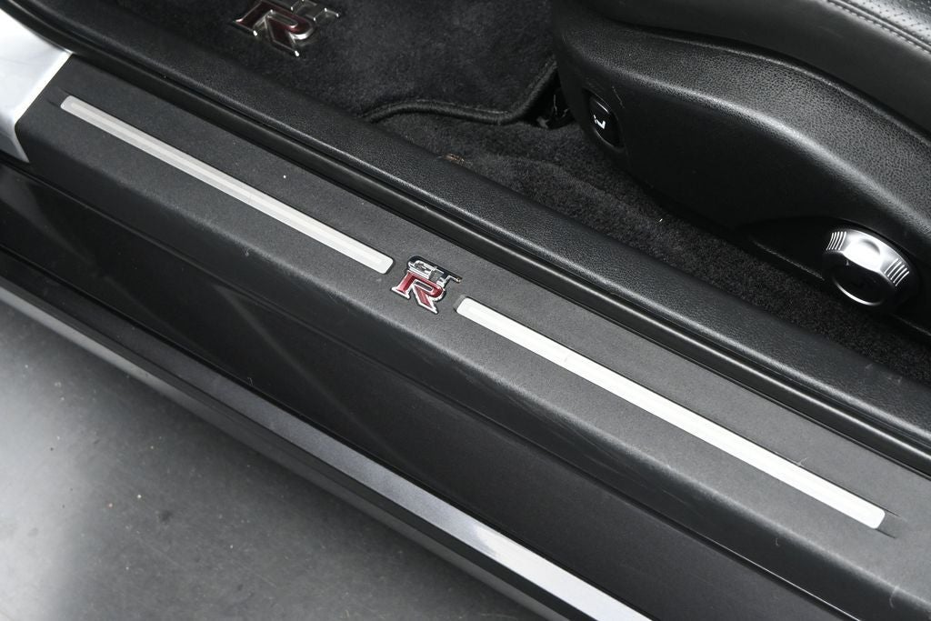 2011 Nissan GT-R Premium