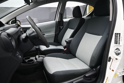 2013 Toyota Prius c Two