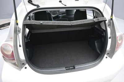 2013 Toyota Prius c Two