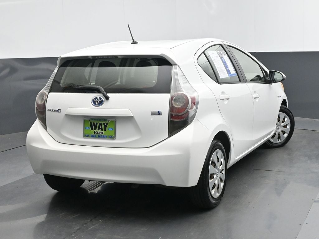 2013 Toyota Prius c Two