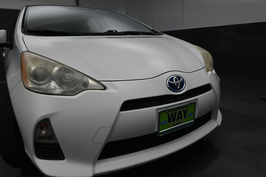 2013 Toyota Prius c Two