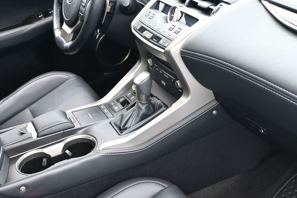 2021 Lexus NX 300h Luxury
