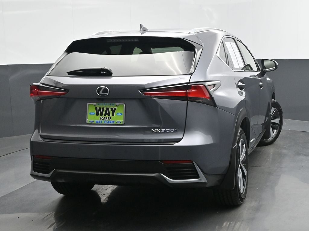 2021 Lexus NX 300h Luxury