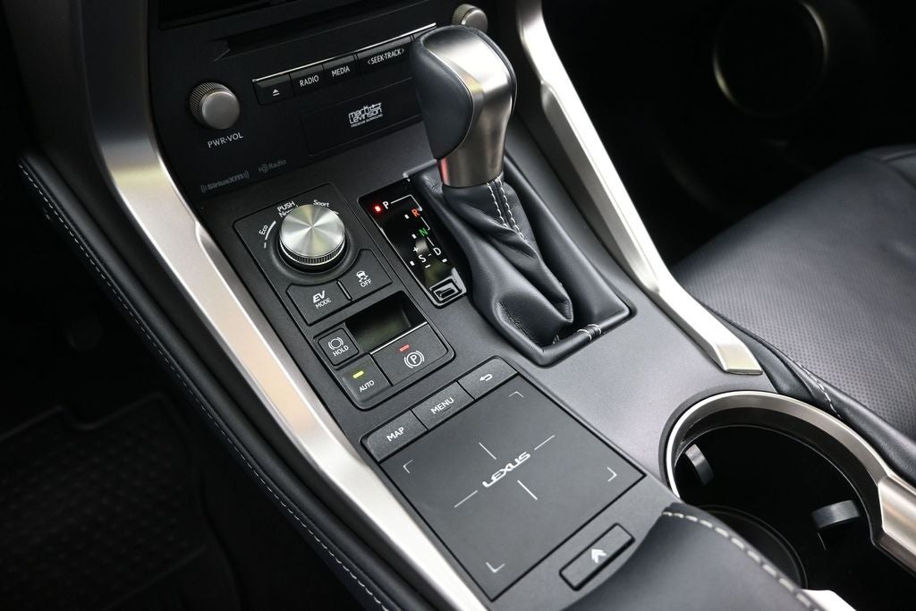2021 Lexus NX 300h Luxury