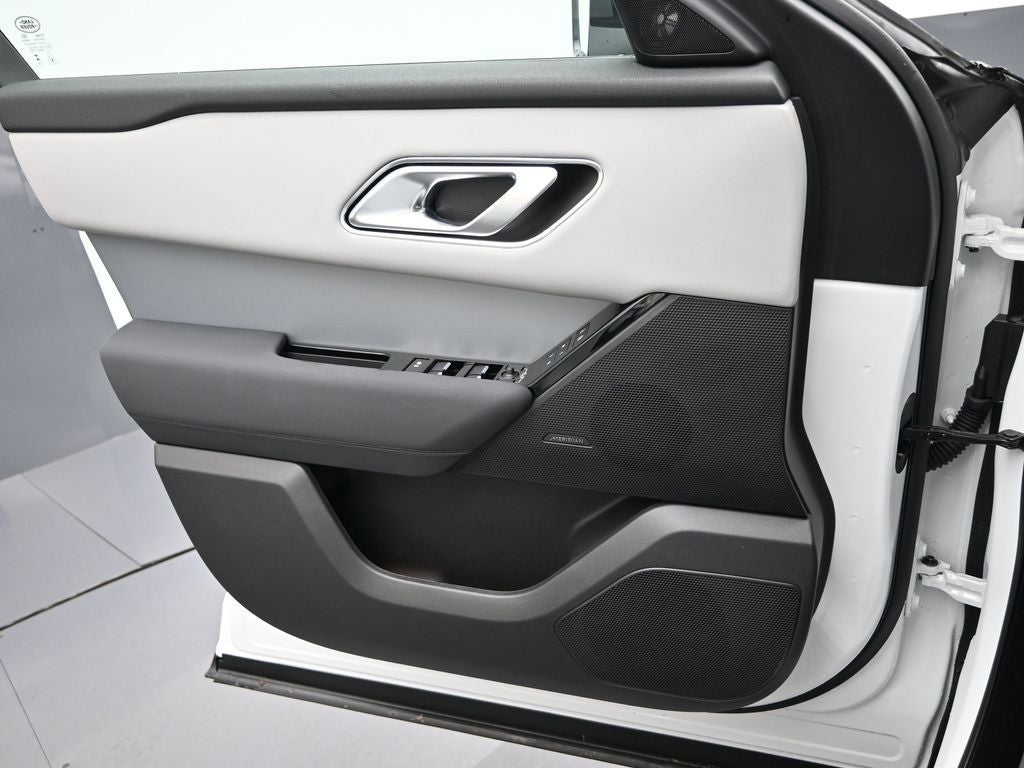 2025 Land Rover Range Rover Velar S