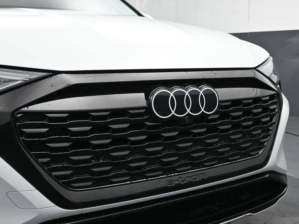 2024 Audi Q8 e-tron Prestige quattro