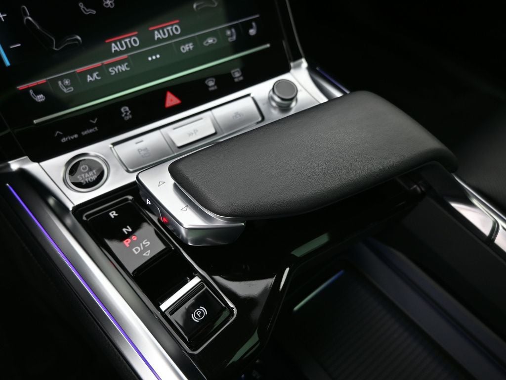 2024 Audi Q8 e-tron Prestige quattro