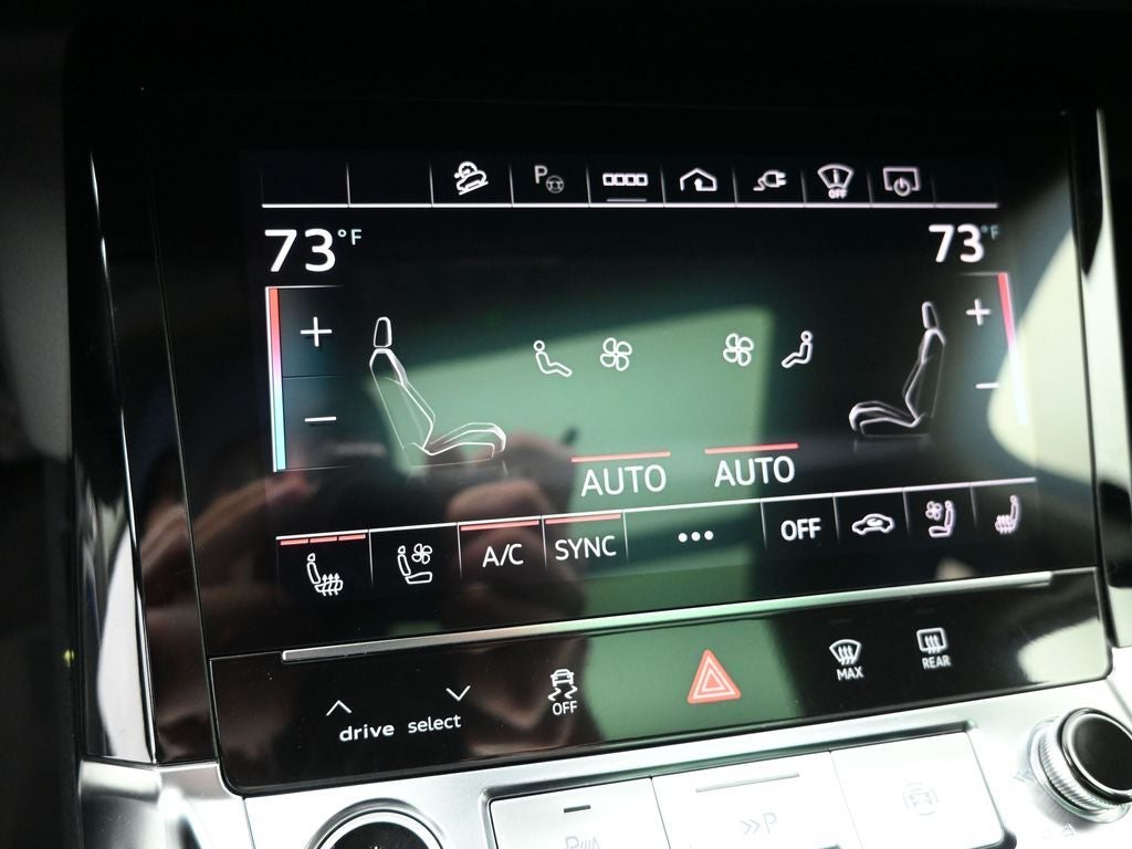 2024 Audi Q8 e-tron Prestige quattro