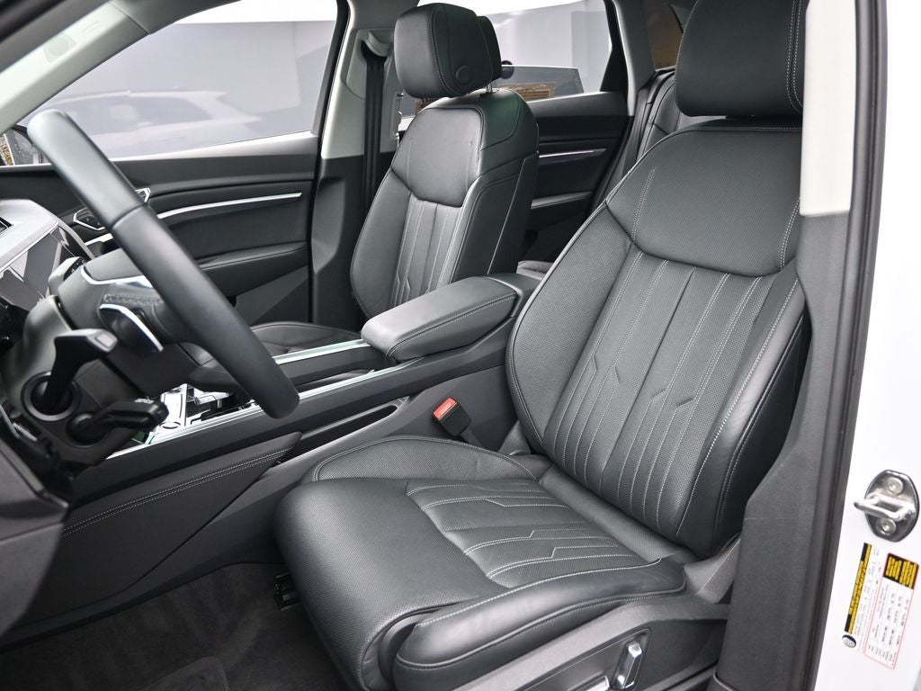 2024 Audi Q8 e-tron Prestige quattro