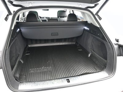 2024 Audi Q8 e-tron Prestige quattro