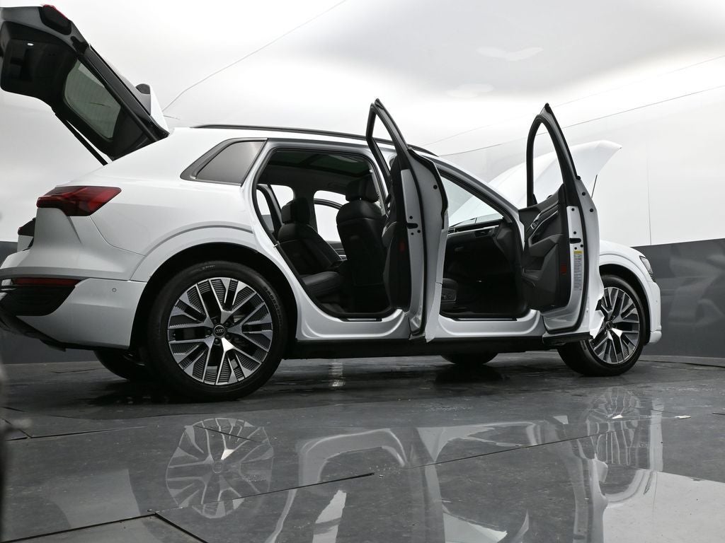 2024 Audi Q8 e-tron Prestige quattro