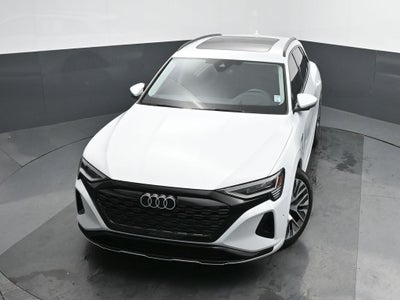 2024 Audi Q8 e-tron Prestige quattro